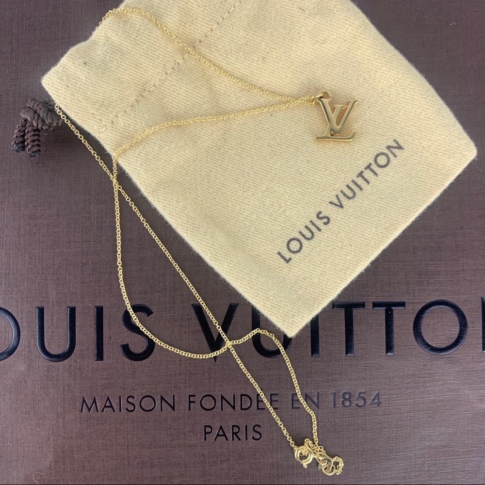 LOUIS VUITTON LV Charm Necklace 16” or 18” Chain - Picture 4 of 13
